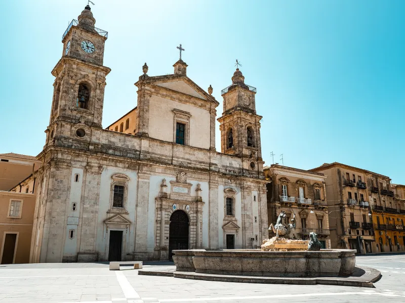 Cattedrale di Santa Maria La Nova