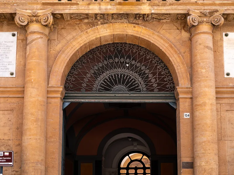 Palazzo del Carmine